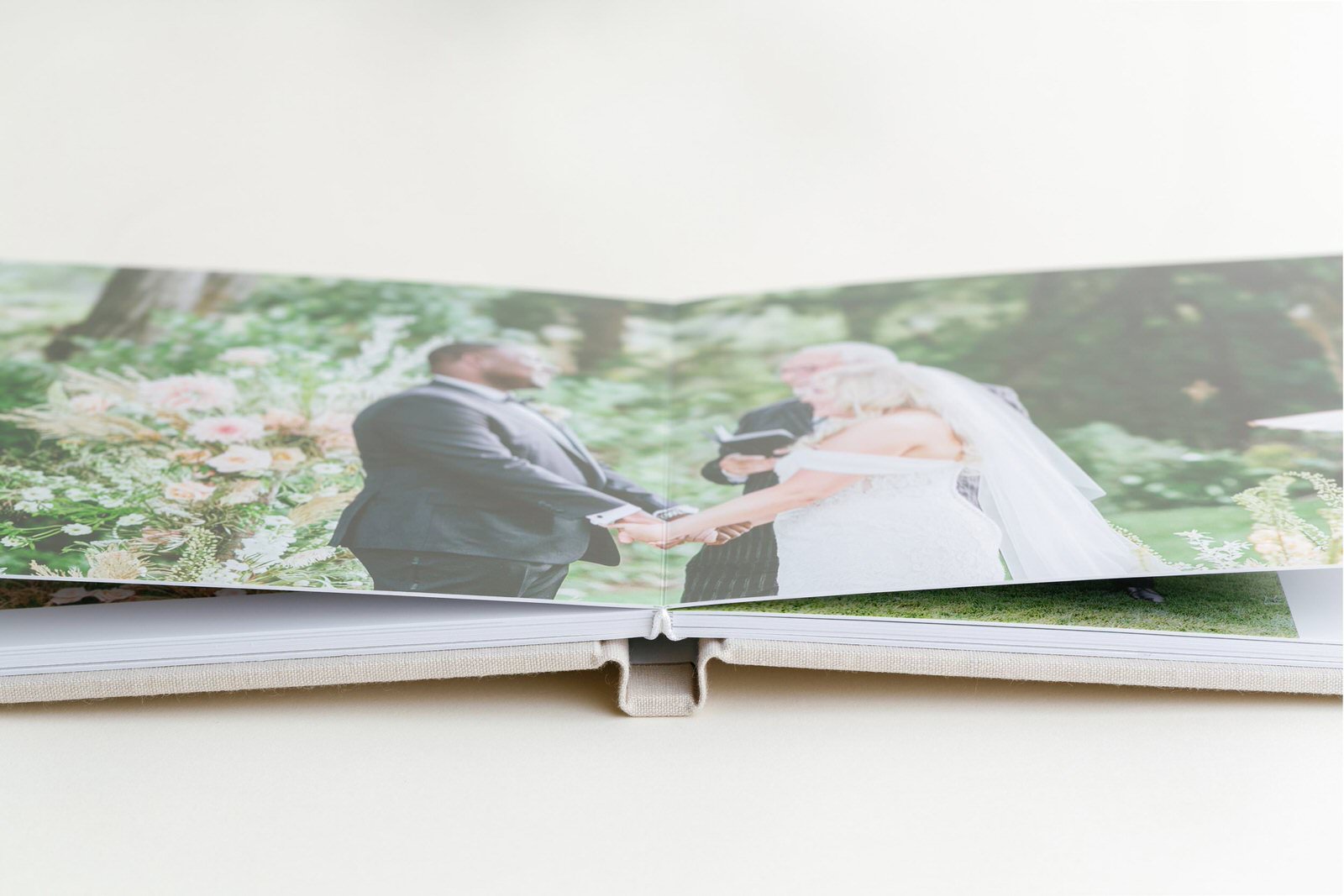 Two-Sapphires-Basic-Album-05.jpg Two-Sapphires-Basic-Album-05.jpg